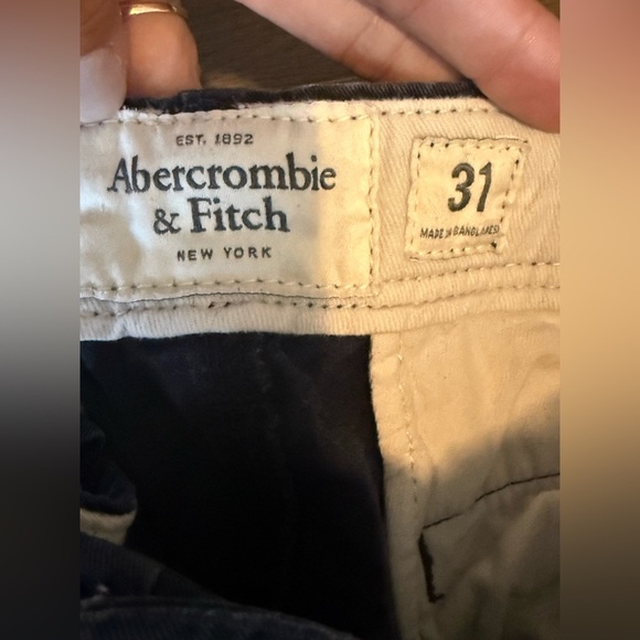 Abercrombie & Fitch shorts • Men’s size 31 - Picture 6 of 8